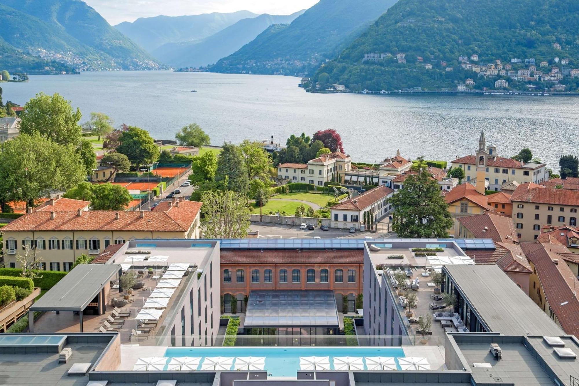 Hilton Lake Como Hotel Exterior photo